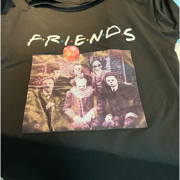 HORROR MOVIE CHARACTERS FRIENDS T-SHIRT - Picture 3 of 7